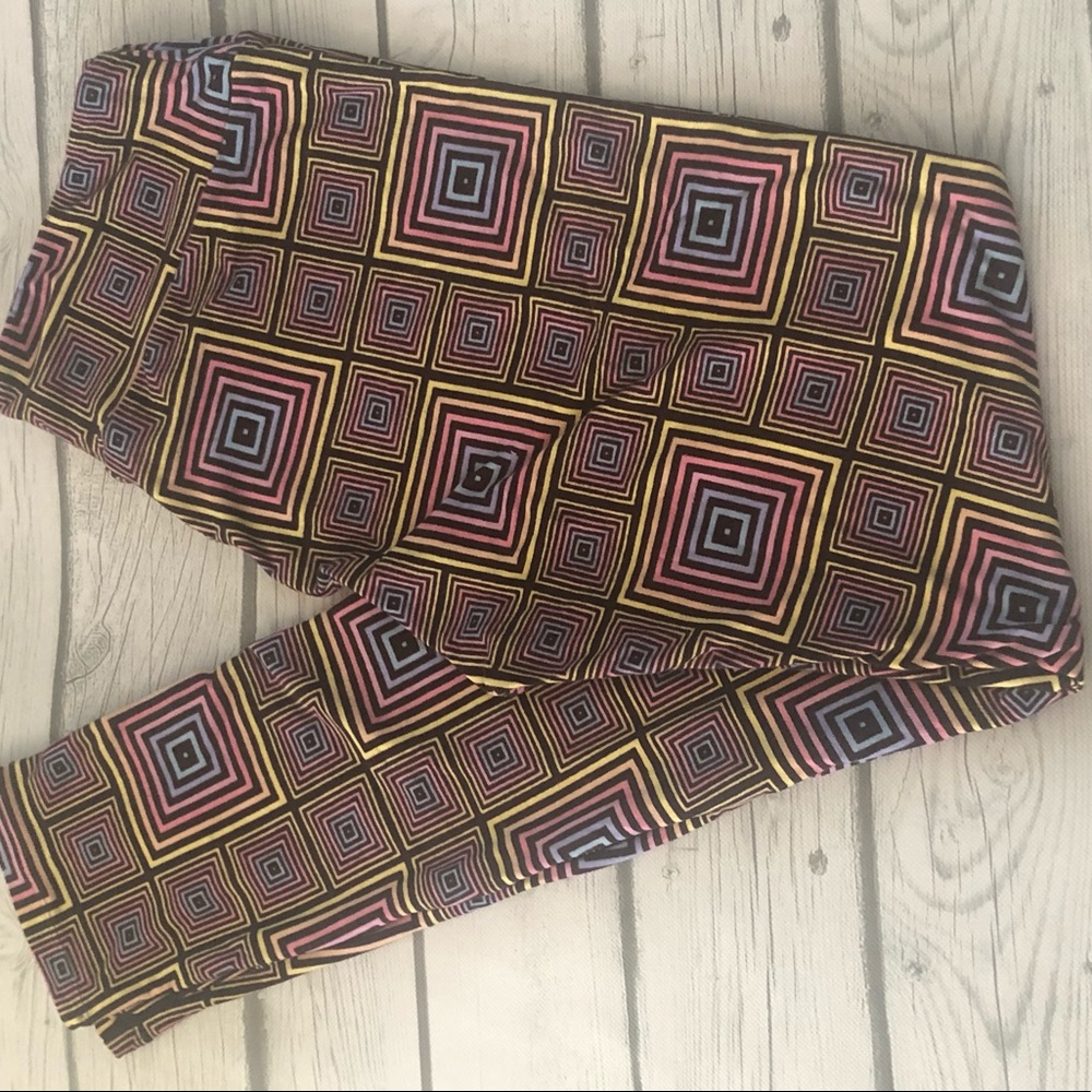 Vintage LLR logo OS leggings